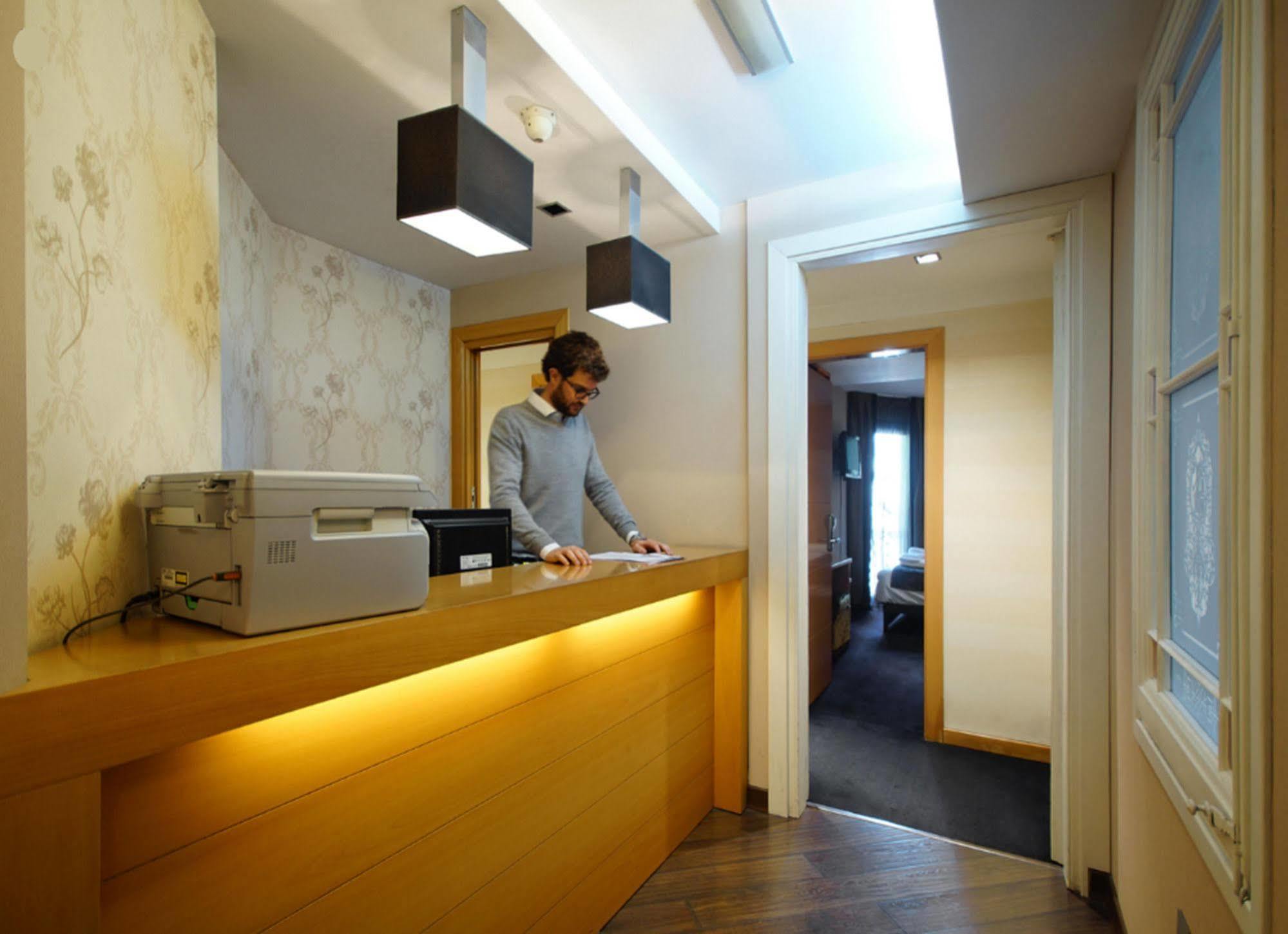 Hotel Casa Boutique Barcelone Extérieur photo